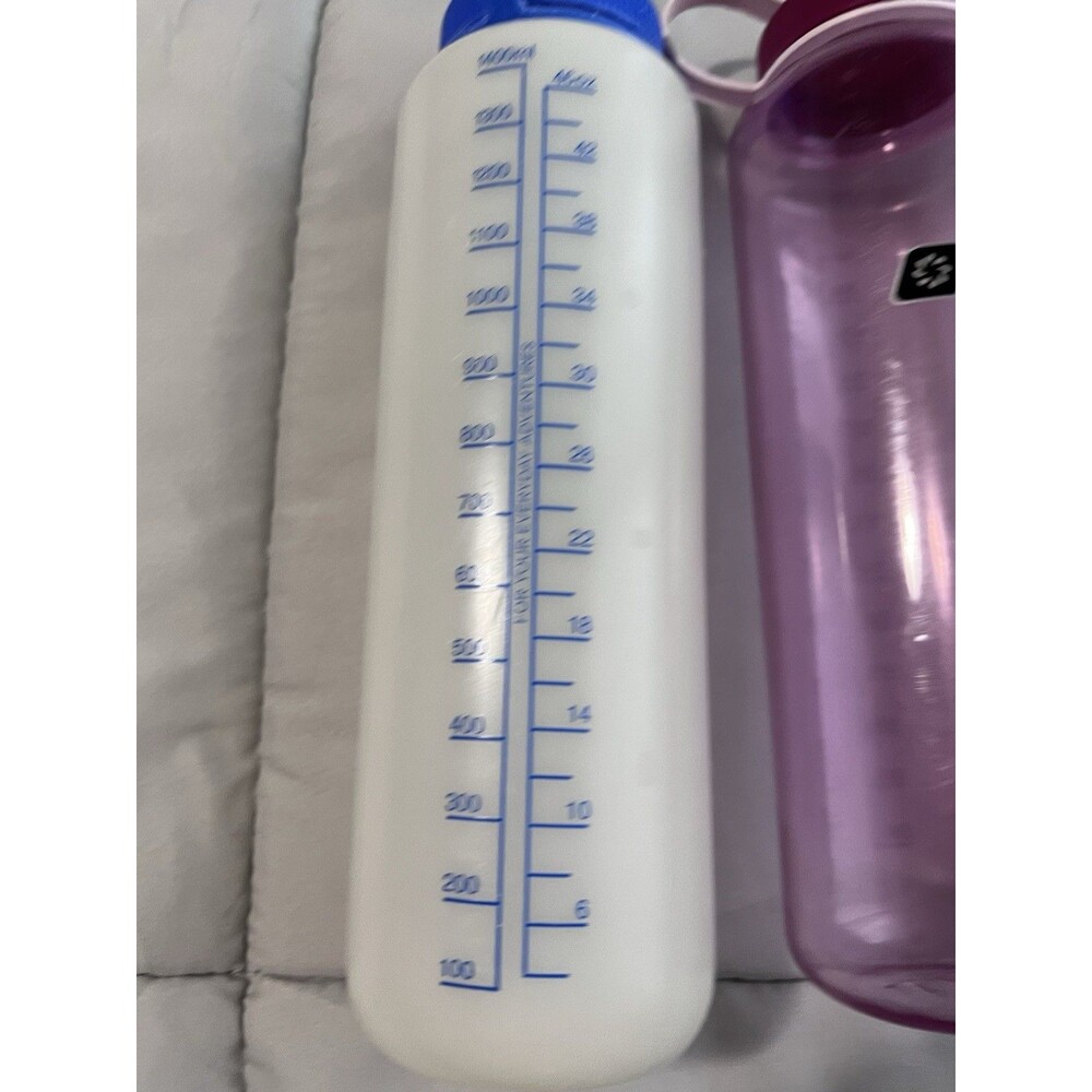 Nalgene 48 oz Wide Mouth Plastic Water Bottle Lot of 2 Screw-On Lid Handle - Picture 2 of 5